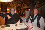 Uli ("McBahnbrecher") und Ulli ("Jeff Jaas") im Restaurant Lochmhle in Eigeltingen