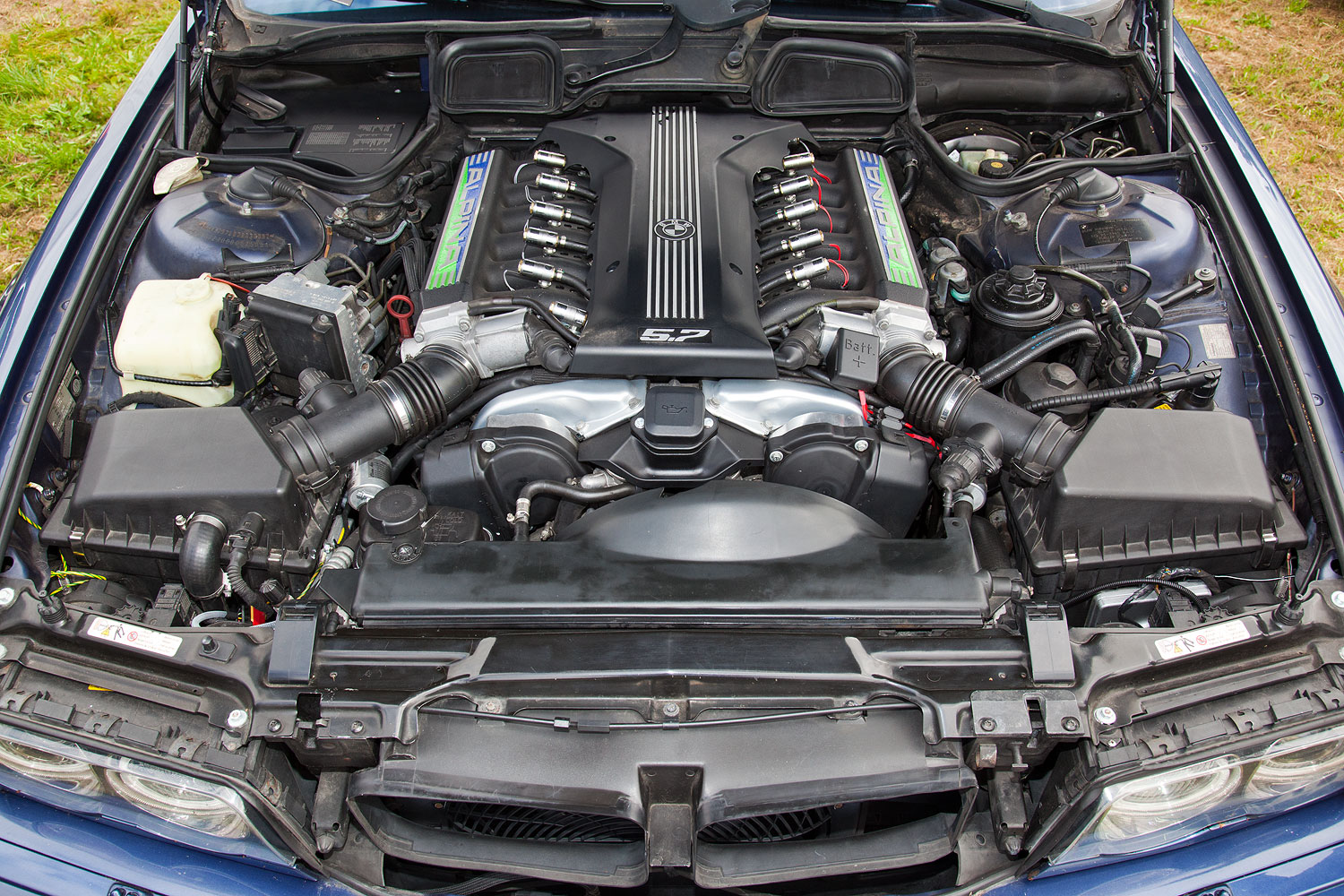 Bmw e34 свап v12 Bmw e34 свап v12