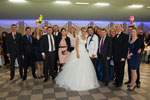 Gruppenfoto der teilnehmenden Forumler mit dem Brautpaar