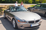 BMW Z4 (E85) von Brigitte mit Brigitte (rechts) und Karin ('Karin') im Hintergrund