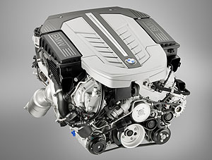 BMW V12 Bi-Turbo Motor