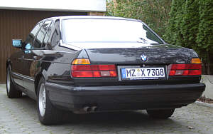 BMW 730i V8 (E32) von Andreas Netscher