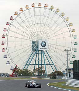 Antonio Pizzonia beim Training in Japan