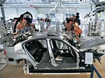 BMW Werk Leipzig: Produktion BMW 3er-Reihe - vollautomatischer Scheibeneinbau