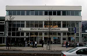 Das neue BMW Motorrad Zentrum in Mnchen