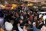 großes Medien-Interesse bei der Enthüllung des Passat R32, Essen Motor Show 2006