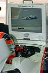 Kubica sieht auf seinem Monitor Team-Kollegen Vettel