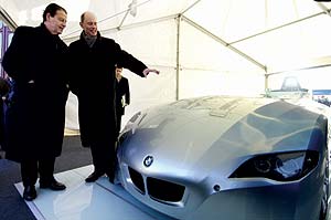 Deutscher Verkehrsminister Tiefensee (r.) und französischer Verkehrsminister Perben