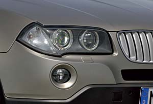 BMW X3 mit Xenon-Scheinwerfern
