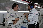 Robert Kubica mit seinem Ingenieur in Suzuka, Japan