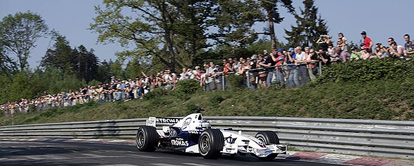 Nick Heidfeld im Sauber F1.07 auf der Nordschleife am Nrburgring