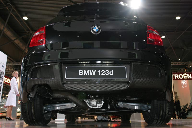 Foto: BMW 123d mit BMW Performance Zubehör (vergrößert)
