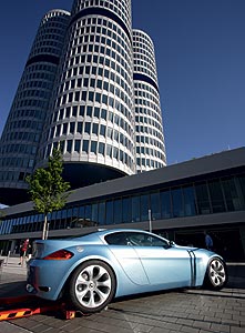 Einbringung des BMW Z9 in das BMW Museum München