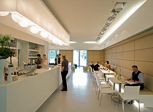 Café Bar M1 im BMW Museum München