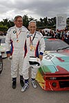  Jochen Neerpasch und Frank Stella neben dem BMW M1 Art Car von Andy Warhol