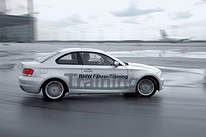 BMW Fahrer-Training, BMW 123d Coup