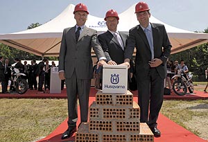 Grundsteinlegung fr den neuen Husqvarna Motorcycles Hauptsitz.