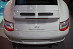 NPorsche 911 Sport Classic mit feststehenden Heckflügel