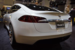 Tesla Model S mit E-Antrieb 193 km/h schnell