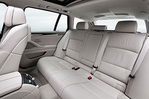 BMW 5er Touring, Rücksitzbank (Modell F11)