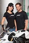 BMW Motorrad Style DoubleR 2011: T-Shirt DoubleR Damen und Herren, schwarz; Cap und G&uuml;rtel DoubleR