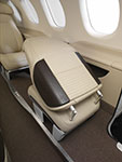 Passagierkomfort: Klappbare, ergonomische Sitze