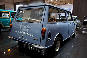 Mini Van IMA auf dem MINI-Messestand, Techno Classica 2010
