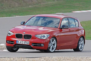 BMW 118i Sport Line (F25)