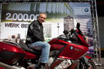 BMW Werk Berlin produziert zweimillionstes Motorrad: Hannes Jaenicke