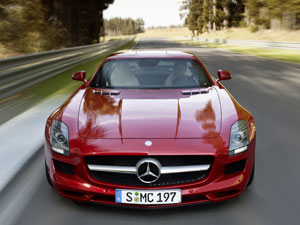Bestes Auto 2011 bei den Sportwagen: der Mercedes SLS AMG