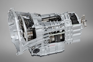 BMW M5: Siegengang-M Doppel Kupplungsgetriebe mit Drivelogic