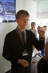 Eugen Körner vom BMW M Park in St. Petersburg führte die Journalisten durch die Räumlichkeiten