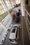 relativ kleine Verkaufsfläche: insgesamt sind fünf BMW M Fahrzeuge ausgestellt