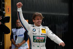 Valencia, 29. September 2012. Augusto Farfus feiert seine Pole Position.