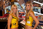 Cars und Girls auf der Essen Motor Show 2012