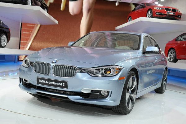 Weltpremiere auf der NAIAS 2012 in Detroit: BMW ActiveHybrid 3