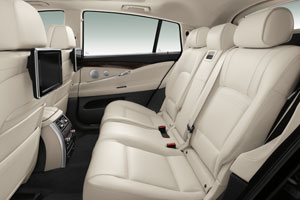 BMW 5er Gran Turismo, Luxury Line, Facelift 2013, Fond mit Fond-Entertainment-System