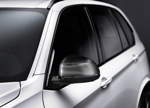 Der neue BMW X5 mit BMW M Performance Zubehr. Auenspiegelkappen in Carbon-Ausfhrung.