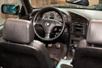 BMW 320i Cabrio (Modell E36), Cockpit