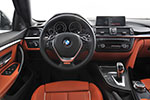 BMW 4er Gran Coupe, BMW Individual Komposition, Cockpitur im Fond