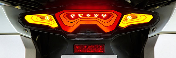 BMW Motorrad OLED Rücklicht Prototyp