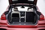 BMW X4, getrennt umlegbare Sitze im Fond