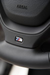 BMW X4 xDrive35i mit M Sport Paket, M Logo im Lenkrad