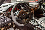 BMW 320d mit BMW M Performance Komponenten: Lenkrad II Alcantara mit Carbonblende und Race-Display (1.340 Euro)