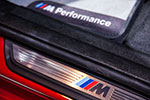 BMW X4 xDrive35d mit BMW M Performance Komponenten: Fussmatten vorne (186 Euro)