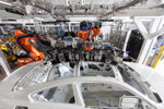 BMW Werk Mnchen Produktion, Lackiererei, Klebenanlage CFK-Dach BMW M4 Coup