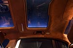 BMW 750Li xDrive Individual mit ambienter Beleuchtung, hier das Sky Lounge Panorama Schiebedach