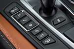 BMW X6 M, Tasten in der Mittelkonsole