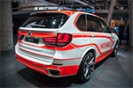 BMW X5 als Notarzt Einsatzfahrzeug auf der IAA 2015