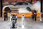 BMW Motorradausstellung auf der IAA 2015: im Hintergrund der Film 'Mission Impossible - Rogue Nation'